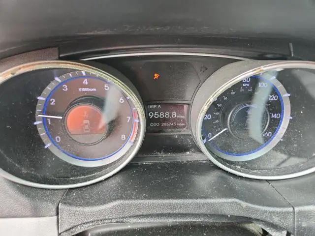 2011 HYUNDAI SONATA GLS  