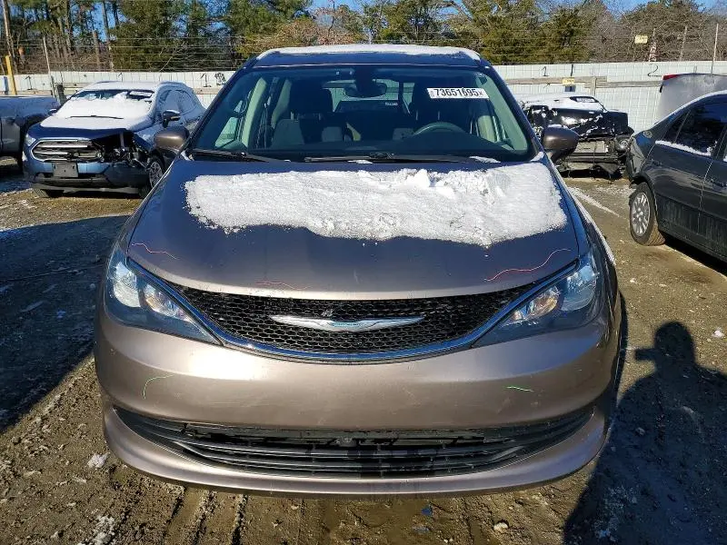 2017 CHRYSLER PACIFICA LX  