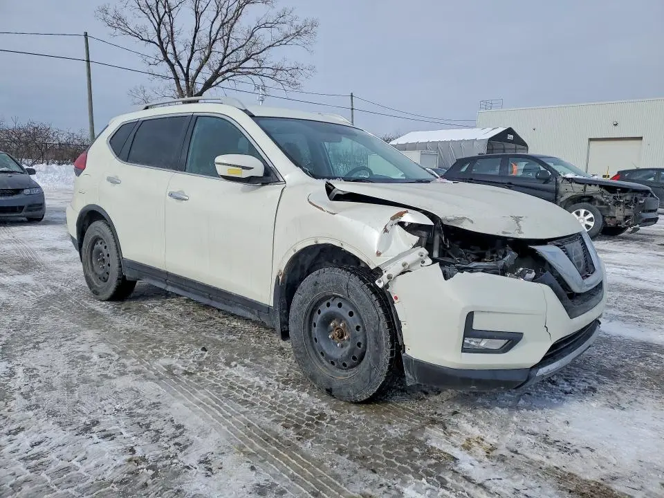 2017 NISSAN ROGUE S  