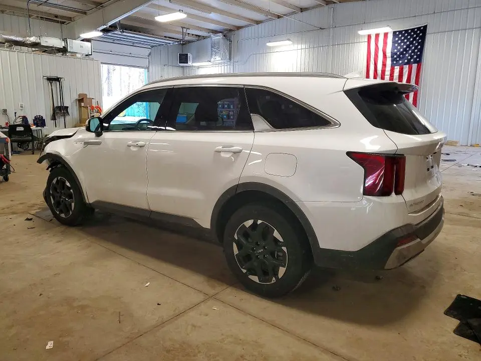 2025 KIA SORENTO S  