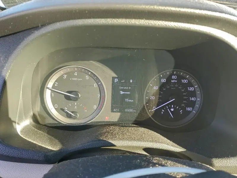 2018 HYUNDAI TUCSON SE  