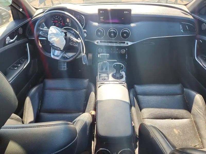 2022 KIA STINGER GT LINE  