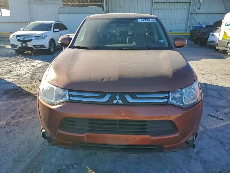 2014 MITSUBISHI OUTLANDER SE  