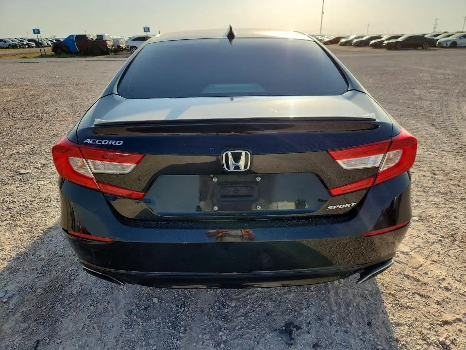 2021 HONDA ACCORD SPORT  