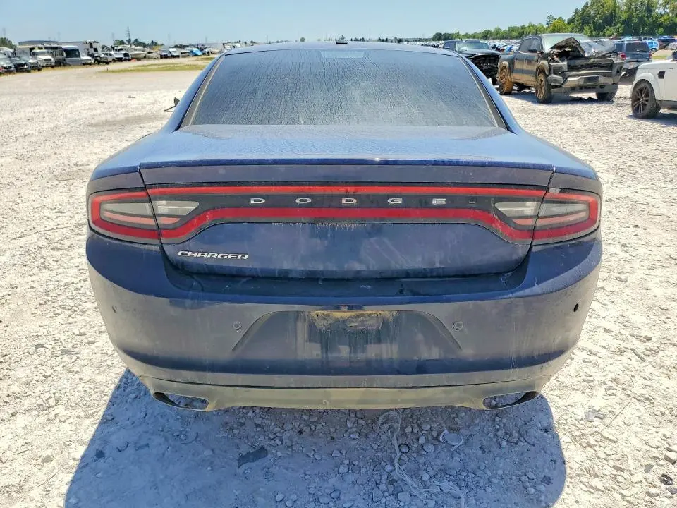2017 DODGE CHARGER SE  