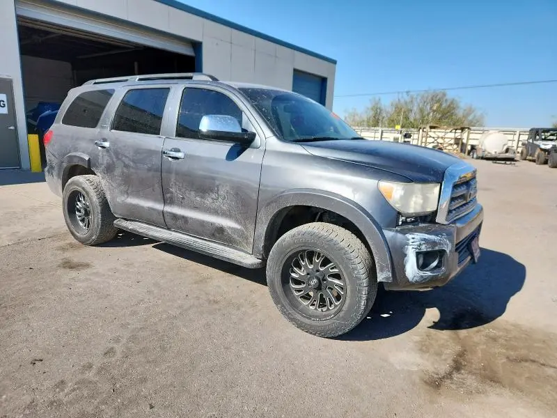 2013 TOYOTA SEQUOIA LIMITED  