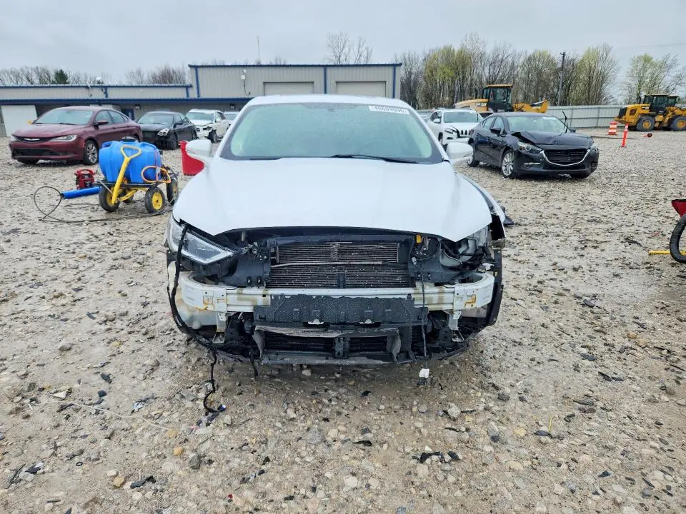 2017 FORD FUSION TITANIUM  