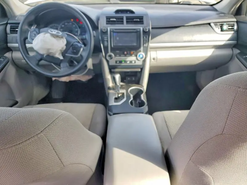 2012 TOYOTA CAMRY LE  