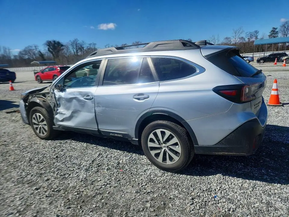 2022 SUBARU OUTBACK PREMIUM  