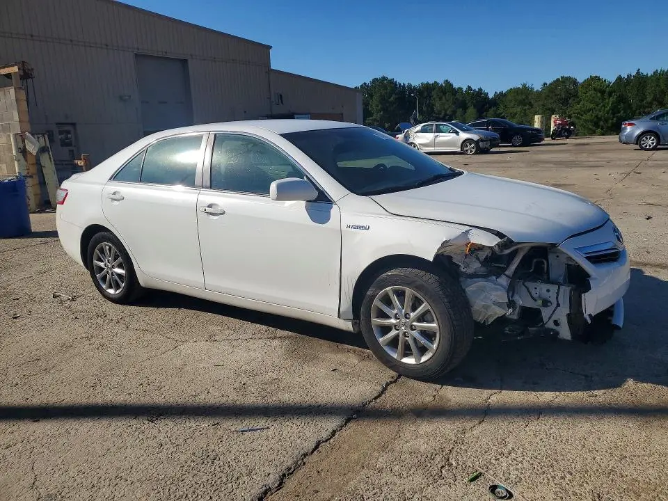 2011 TOYOTA CAMRY HYBRID  