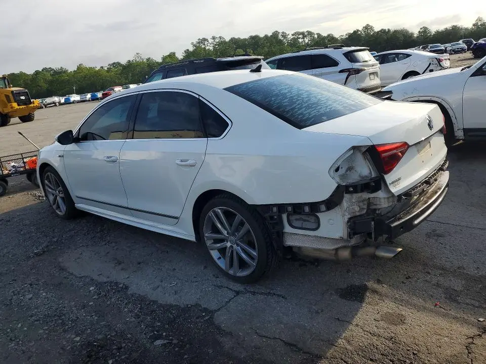 2017 VOLKSWAGEN PASSAT R-LINE  