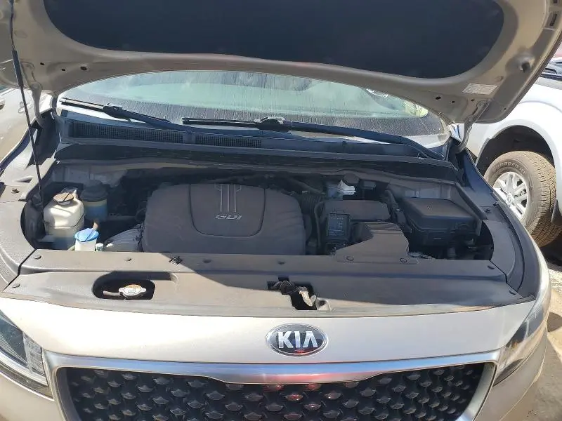 2016 KIA SEDONA LX  
