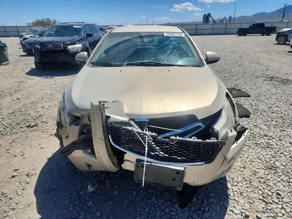 2012 CHEVROLET CRUZE LT  