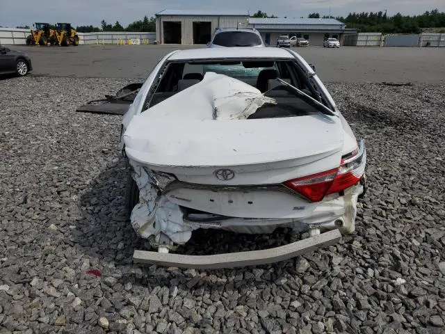 2015 TOYOTA CAMRY LE  