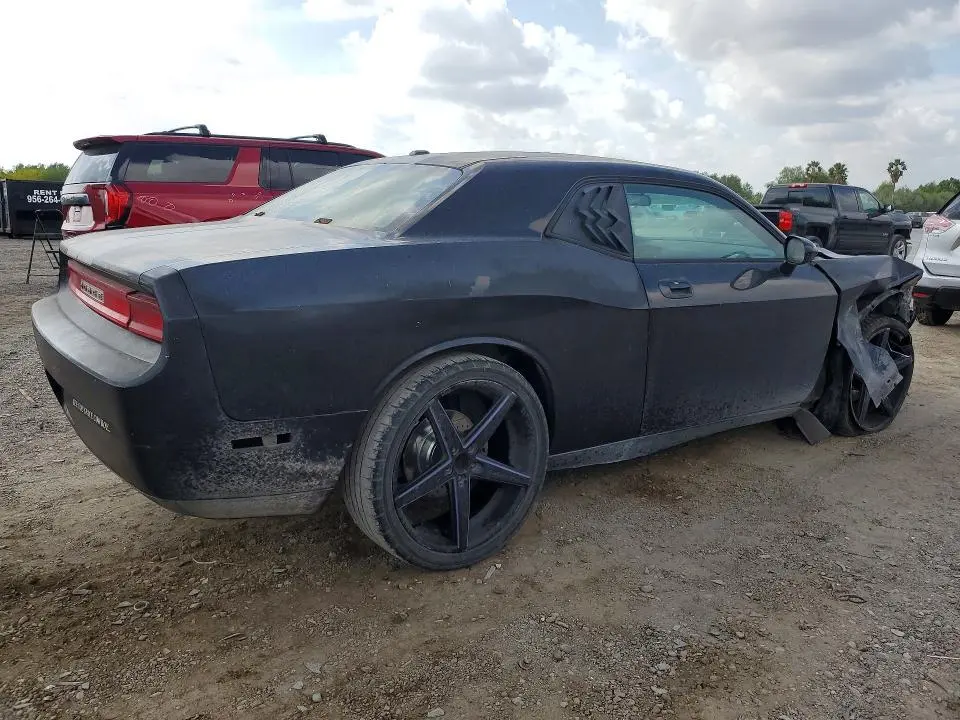 2010 DODGE CHALLENGER SE  