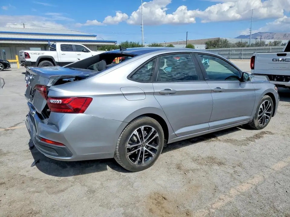 2024 VOLKSWAGEN JETTA SPORT  