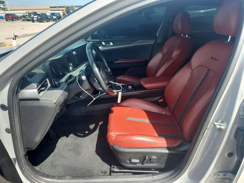2022 KIA K5 GT LINE  