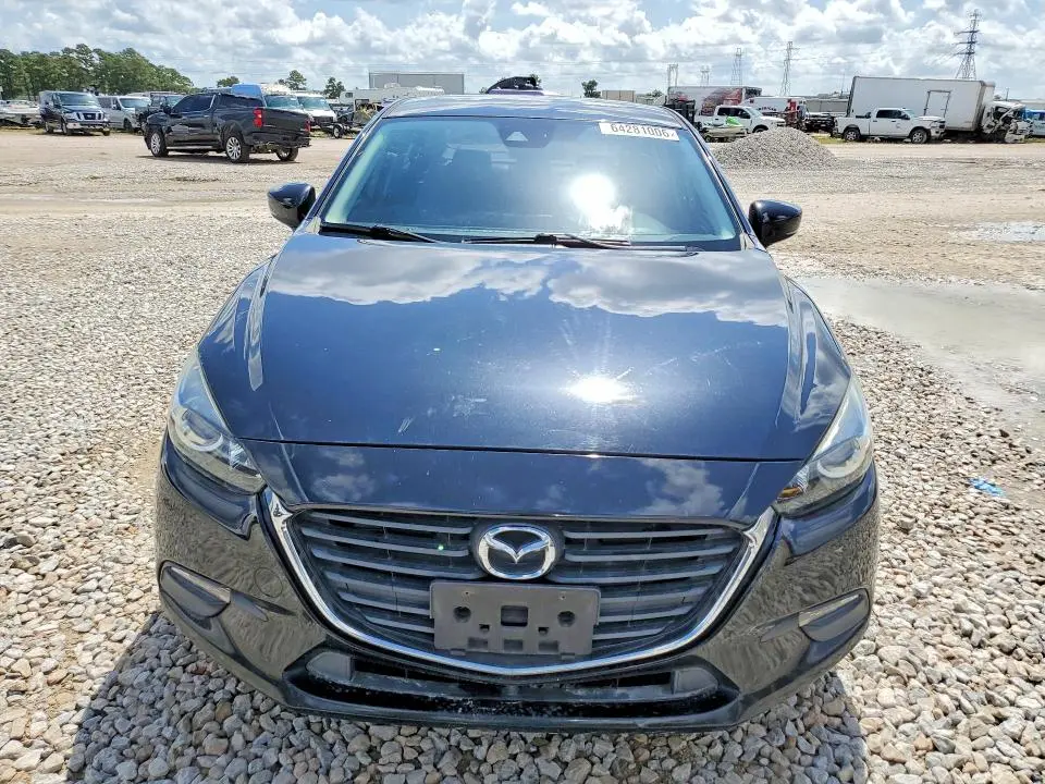 2018 MAZDA 3 TOURING  