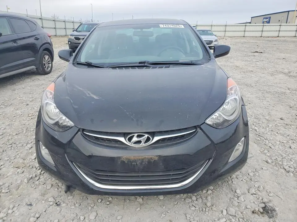 2012 HYUNDAI ELANTRA GLS  