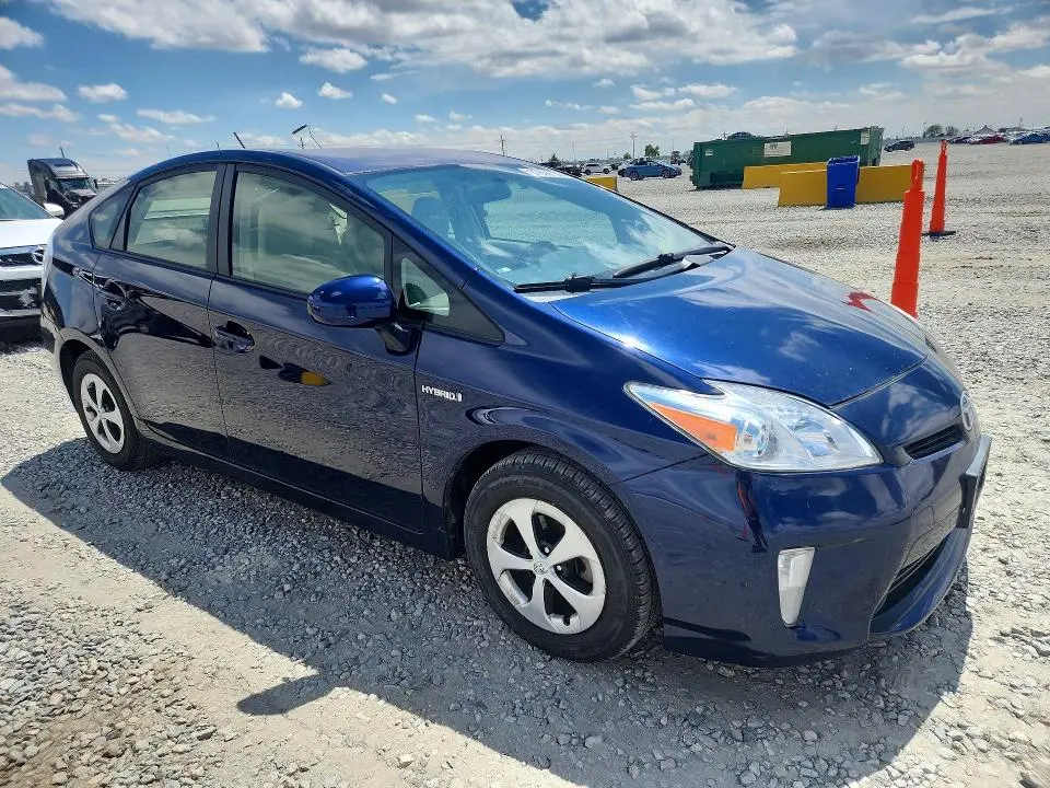 2012 TOYOTA PRIUS TWO  