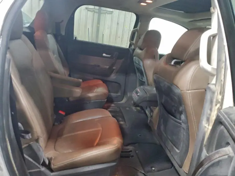 2017 GMC ACADIA LIMITED SLT-2  