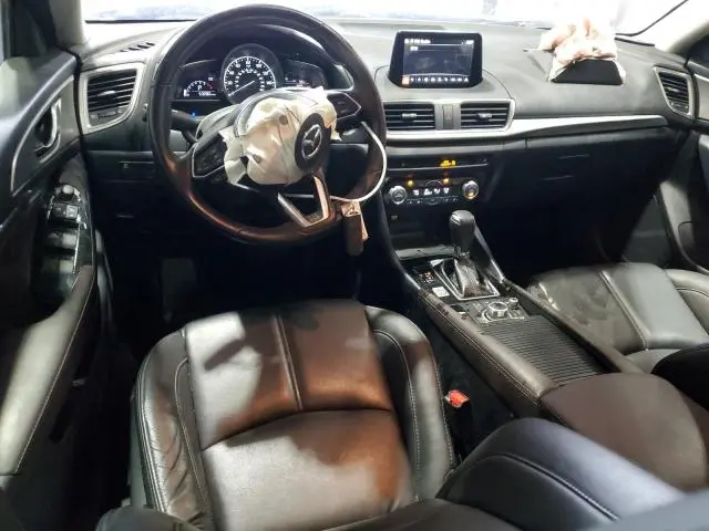 2018 MAZDA 3 TOURING  