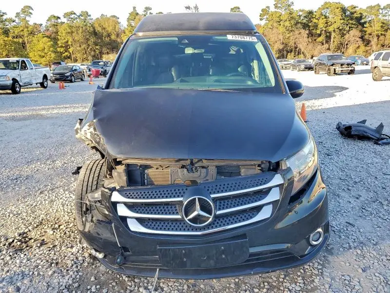 2016 MERCEDES-BENZ METRIS   