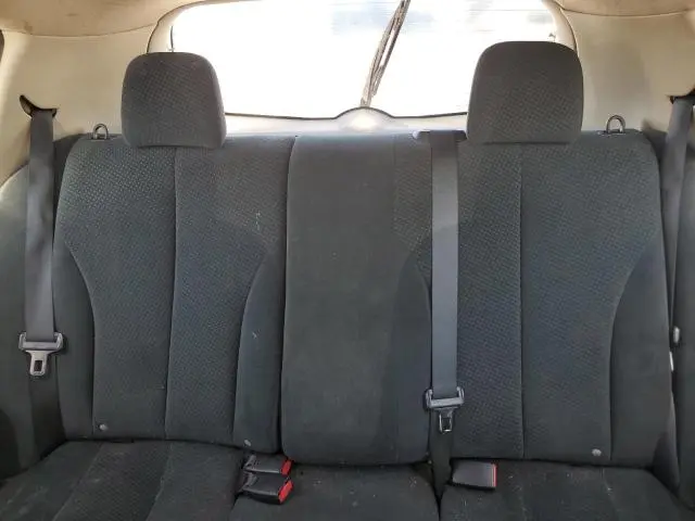2011 NISSAN VERSA S  