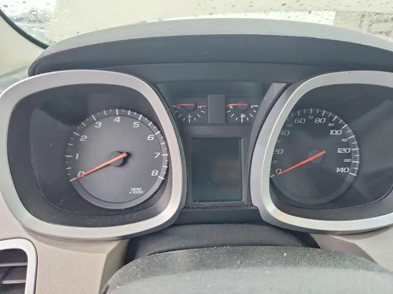 2011 CHEVROLET EQUINOX LT  