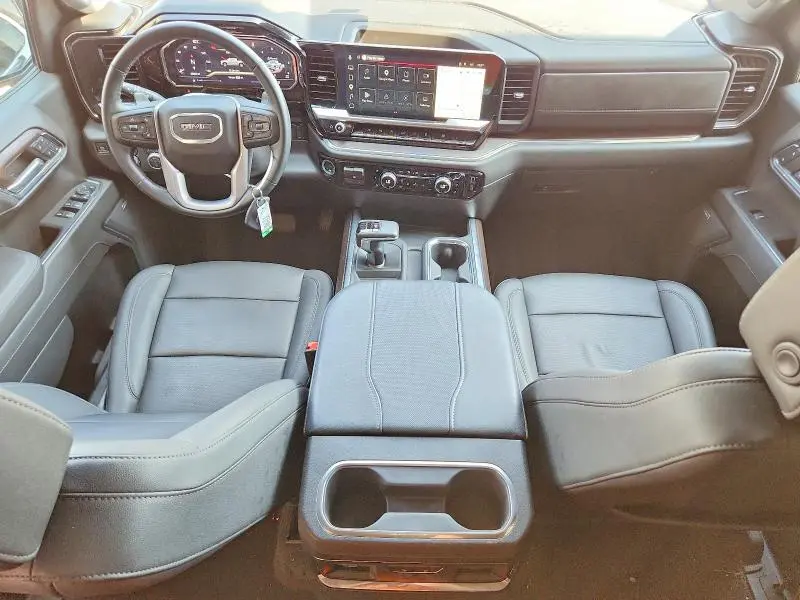 2024 GMC SIERRA K1500 SLT  