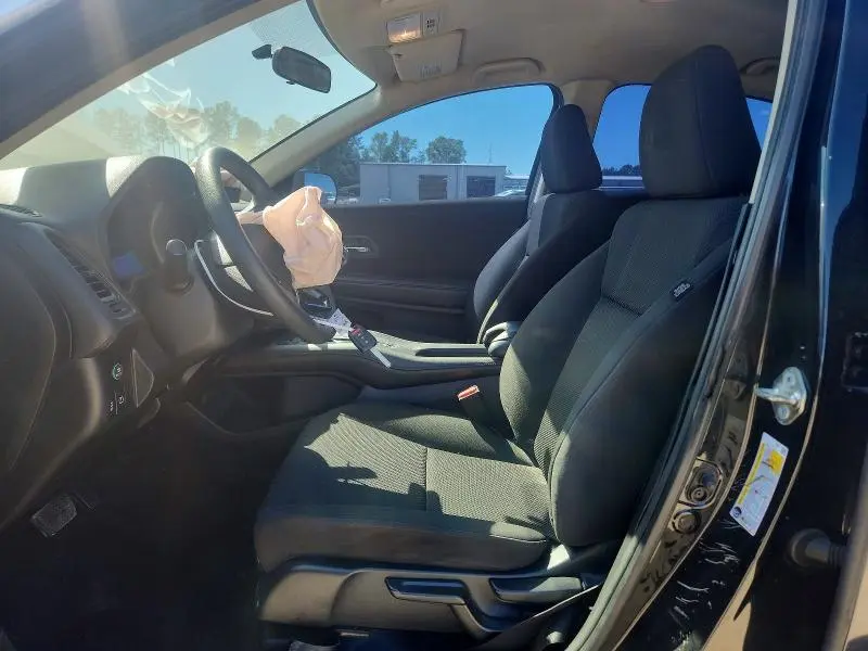 2018 HONDA HR-V LX  