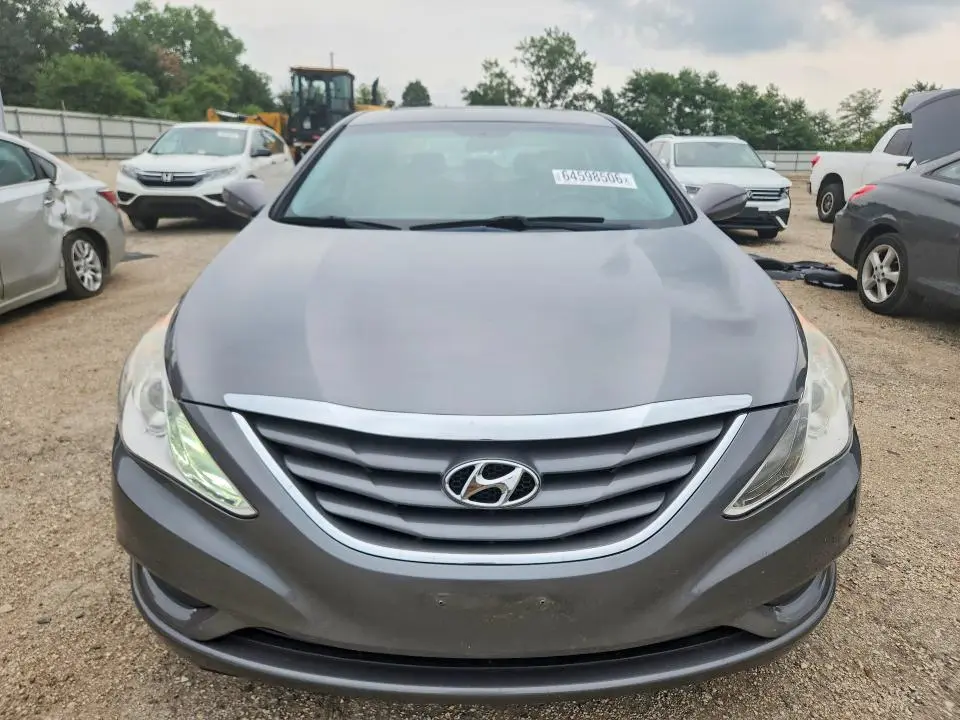 2011 HYUNDAI SONATA GLS  