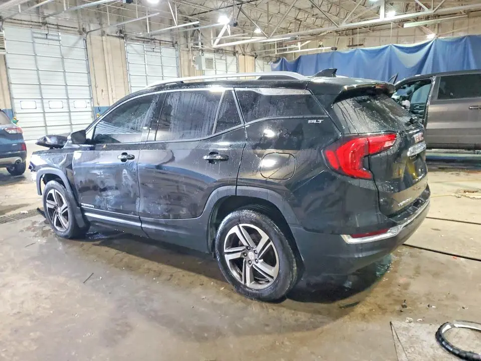 2018 GMC TERRAIN SLT  