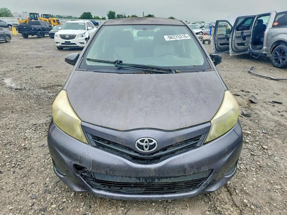 2013 TOYOTA YARIS 5-DOOR L  