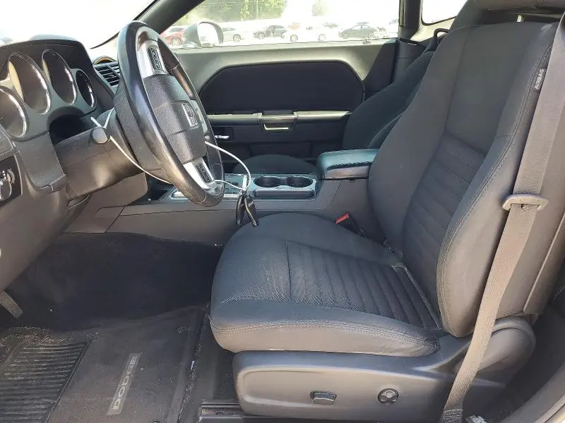 2011 DODGE CHALLENGER   