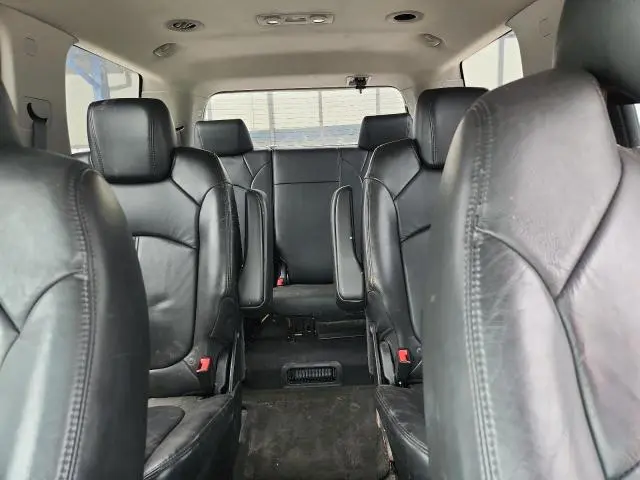2010 GMC ACADIA SLT-1  