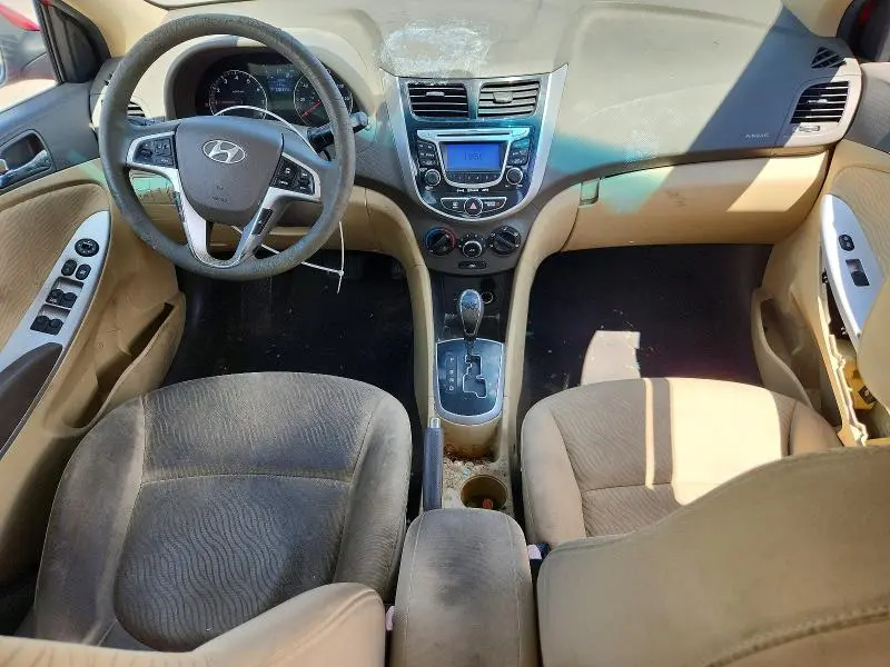 2012 HYUNDAI ACCENT GLS  