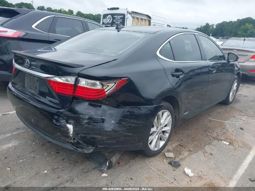 2013 LEXUS ES 300H  