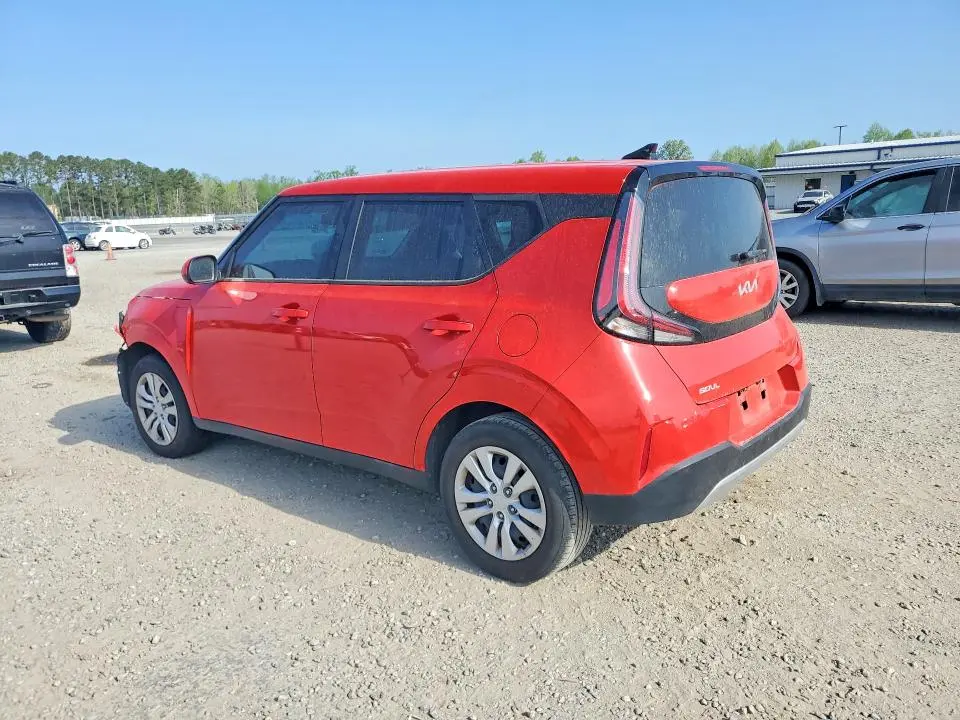 2024 KIA SOUL LX  