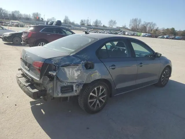 2016 VOLKSWAGEN JETTA SE  