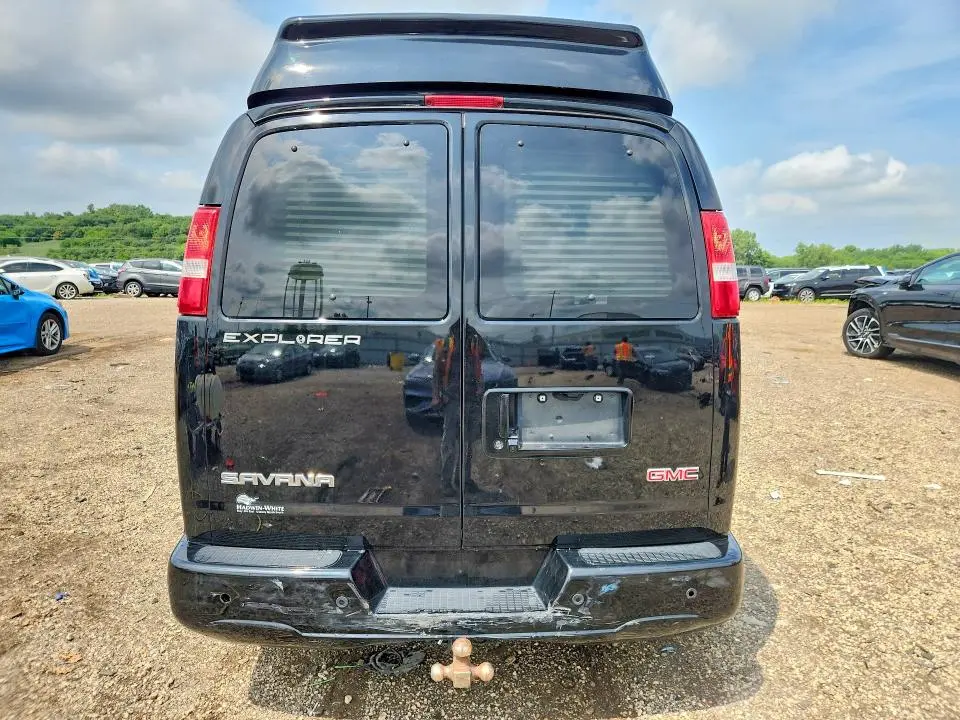 2022 GMC SAVANA G2500  