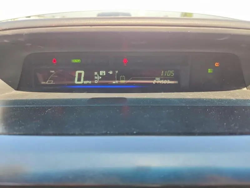 2017 TOYOTA PRIUS V TWO  
