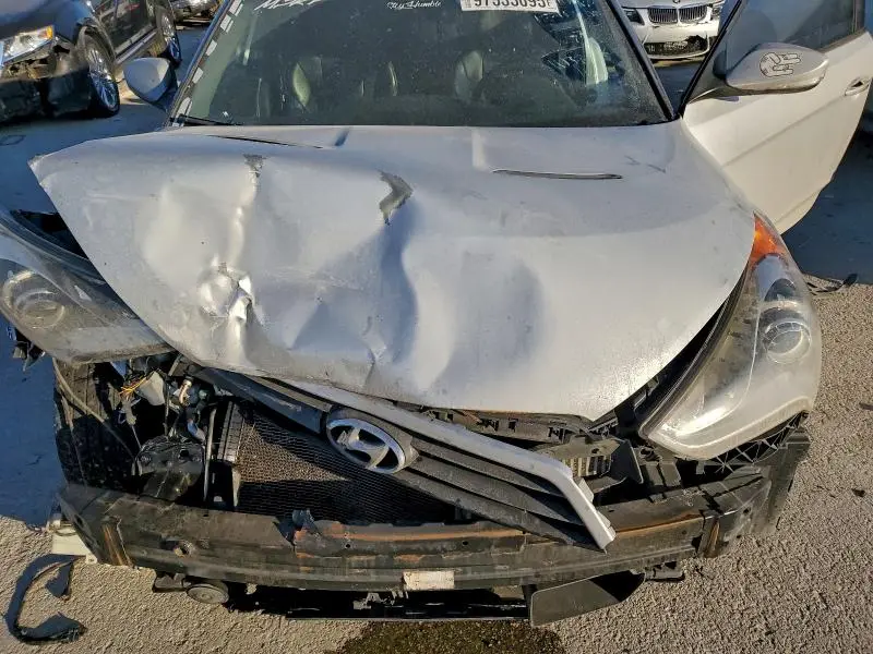 2013 HYUNDAI VELOSTER TURBO  