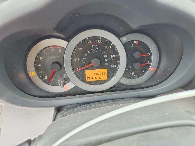 2010 TOYOTA RAV4 BASE  