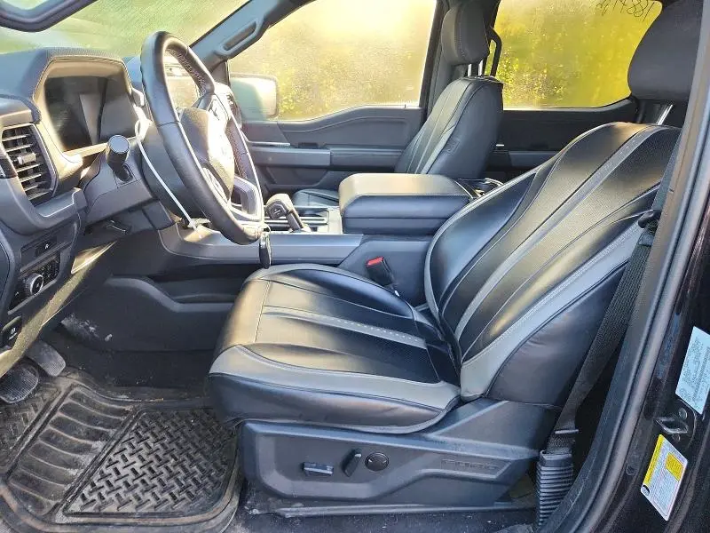 2025 FORD F150 XLT  