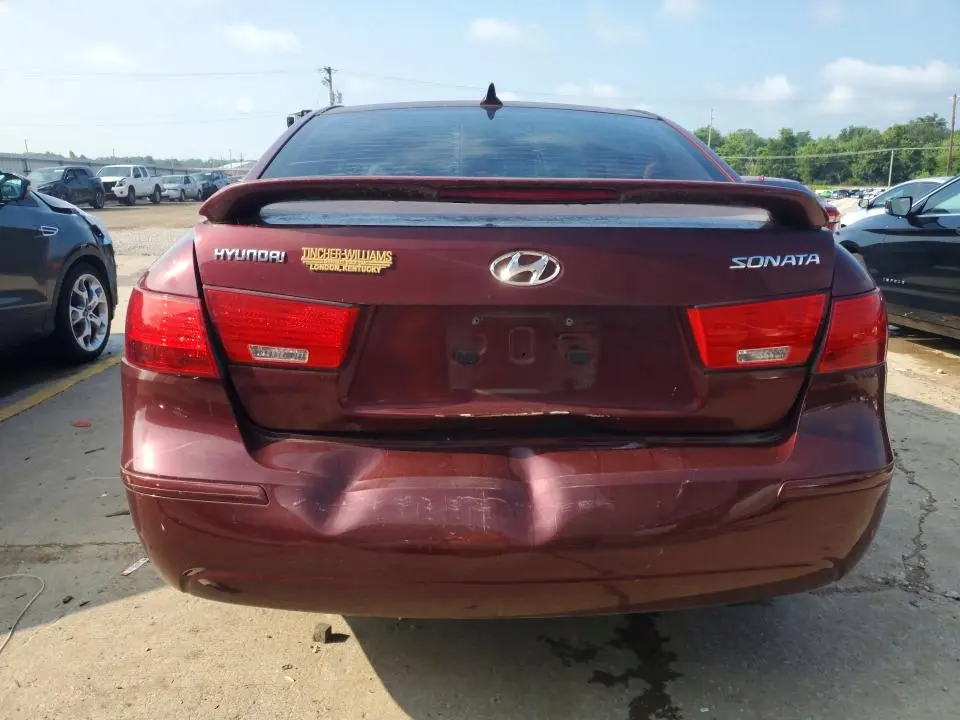 2010 HYUNDAI SONATA GLS  