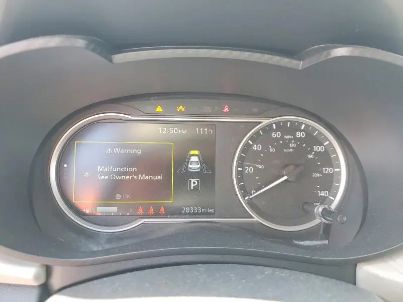 2022 NISSAN VERSA SV  