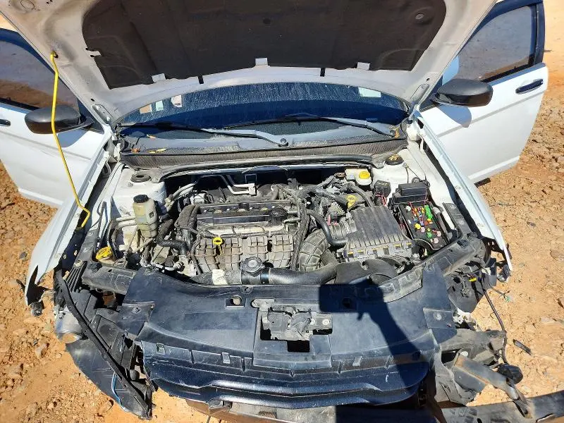 2014 CHRYSLER 200 LX  