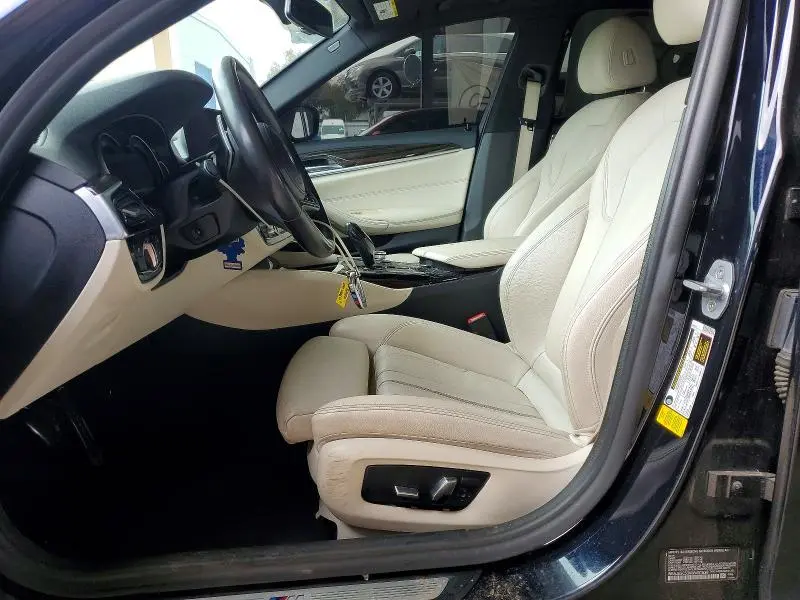 2019 BMW 540 I  