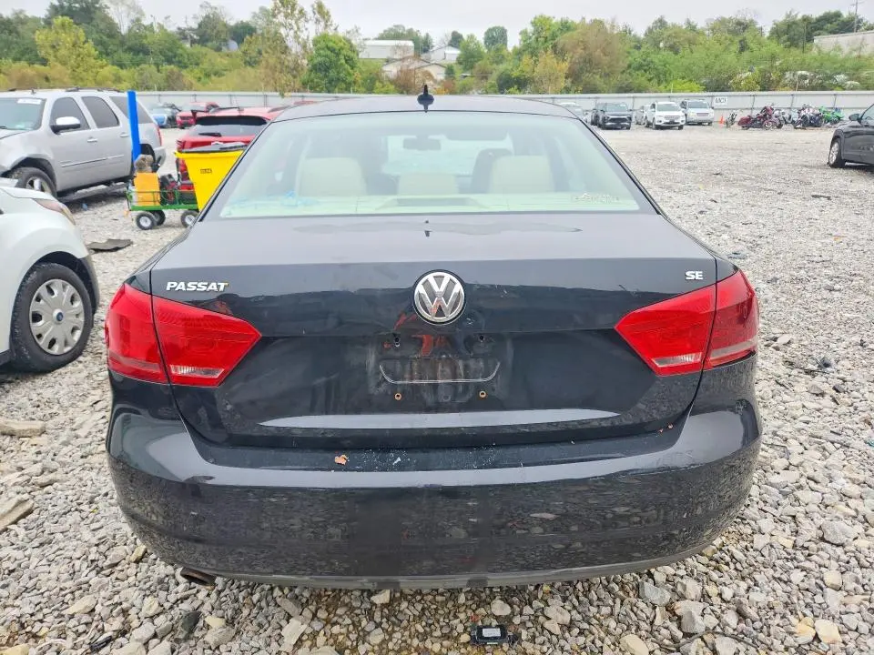 2012 VOLKSWAGEN PASSAT SE  